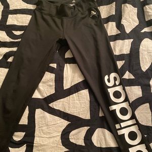 Adidas leggings US women’s size Medium